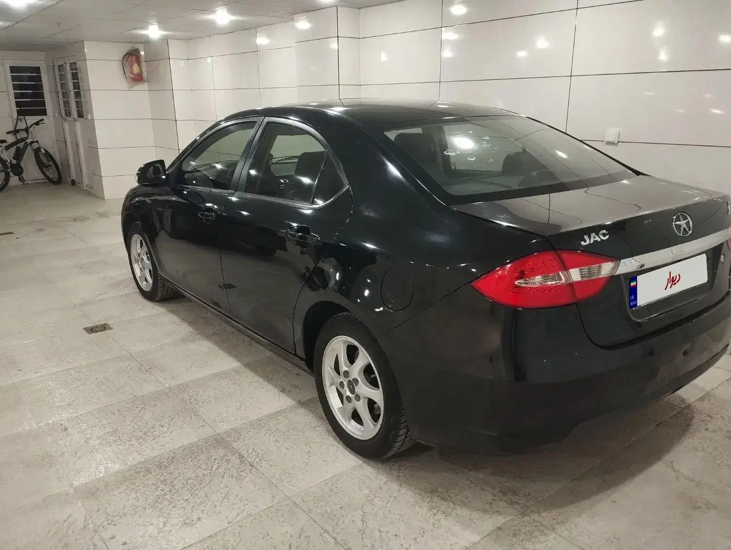 جک j5|خودرو سواری و وانت|همدان, |دیوار