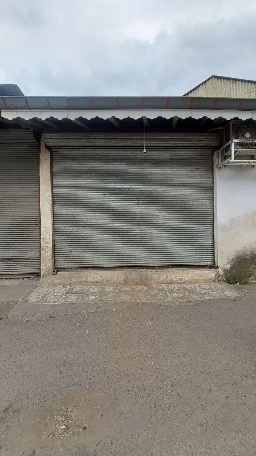 مغازه  در ایزددوست /کوچه ایمانطلب|اجارهٔ مغازه و غرفه|رشت, فلسطین|دیوار