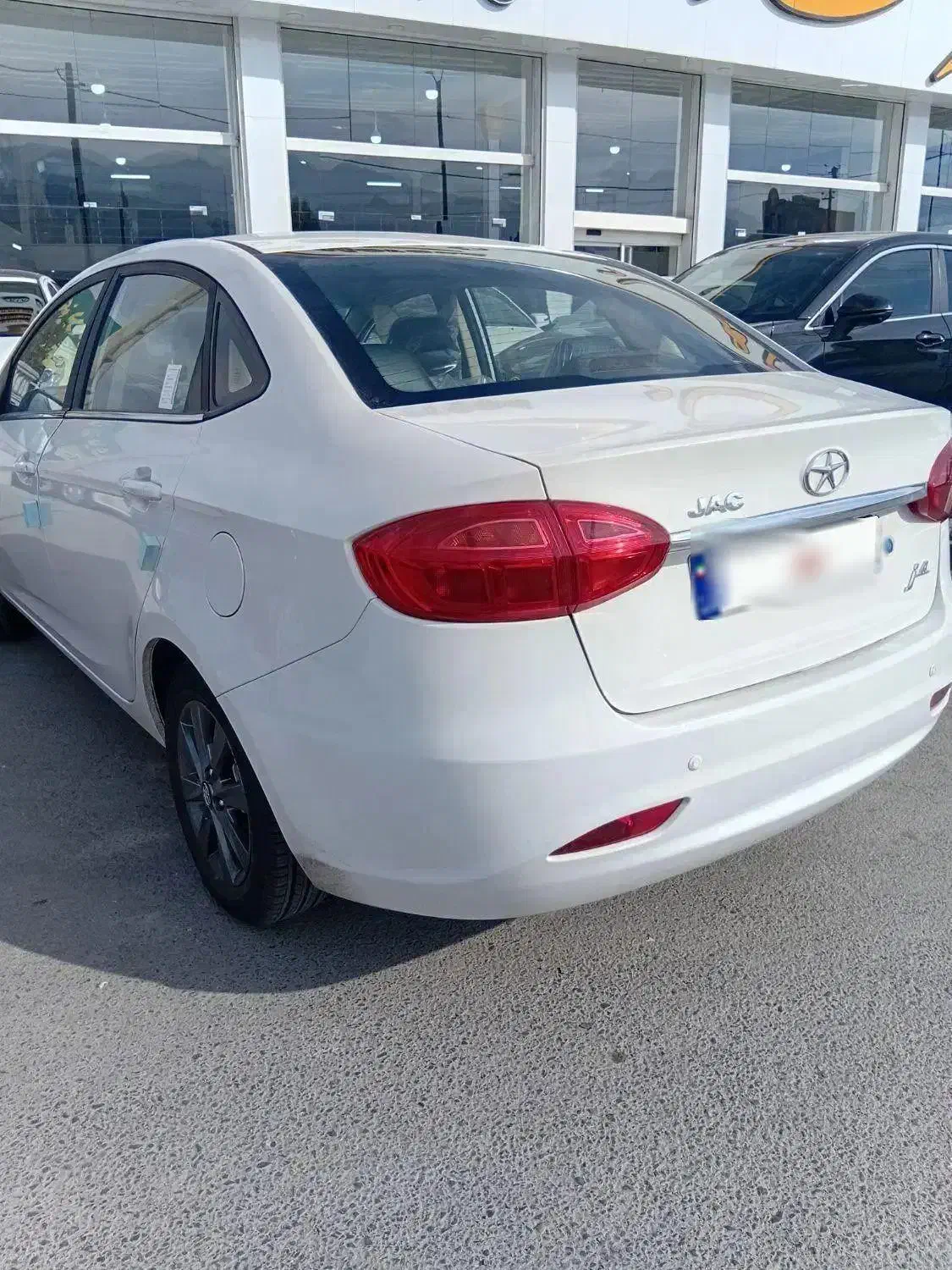 جک j4 خشک|خودرو سواری و وانت|همدان, |دیوار