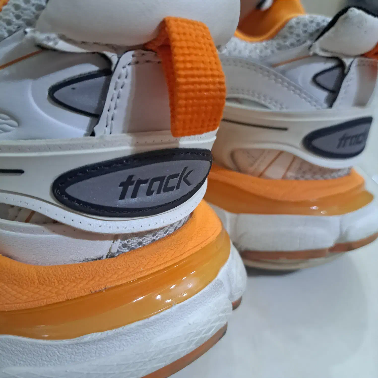 کفش اصلی بالانسیاگا ۴۰ مردانه|کیف، کفش، کمربند|شیراز, شهرک ترکان|دیوار