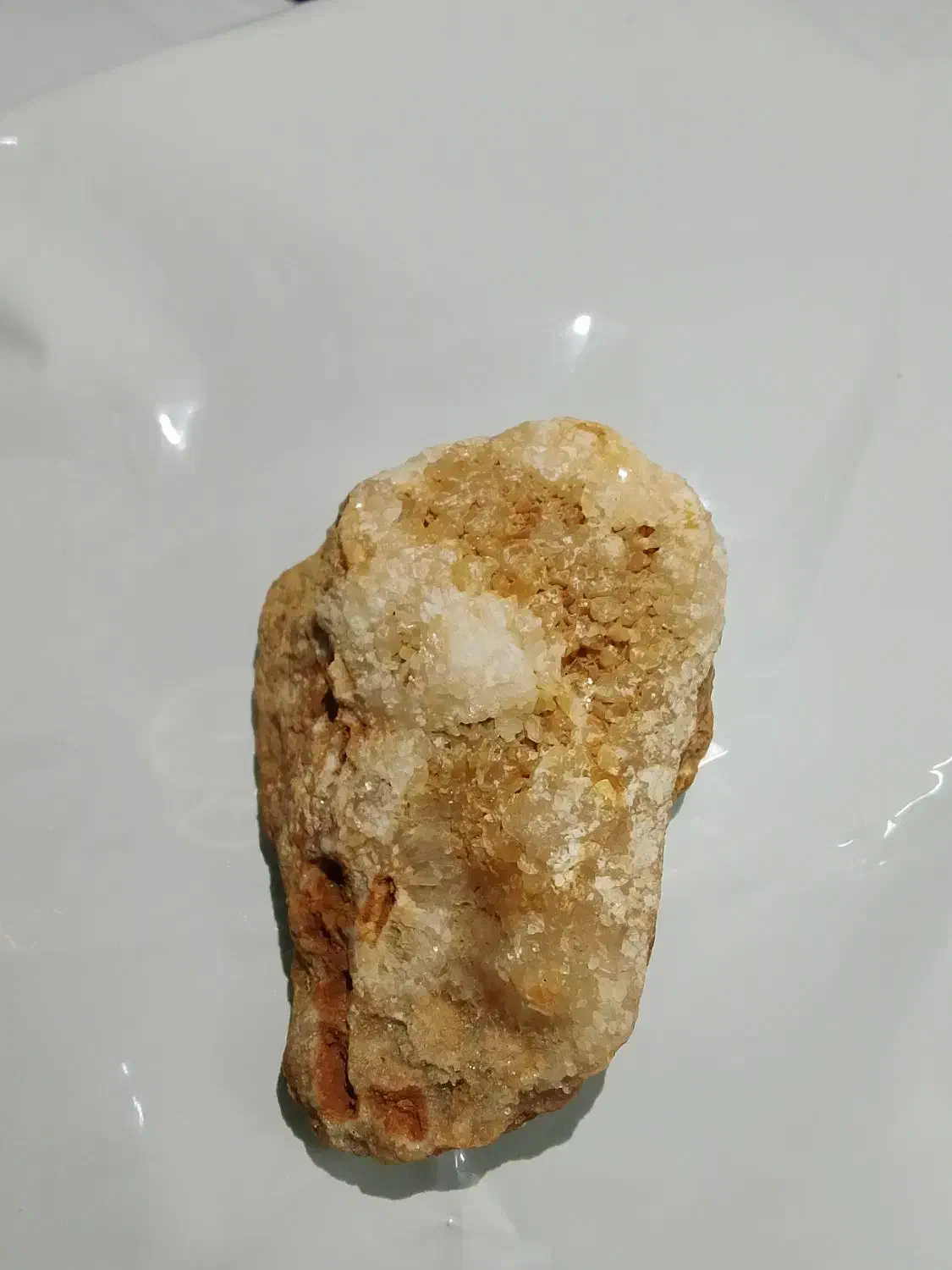 سنگ فروشی|کلکسیون اشیاء عتیقه|شیراز, دروازه قران|دیوار