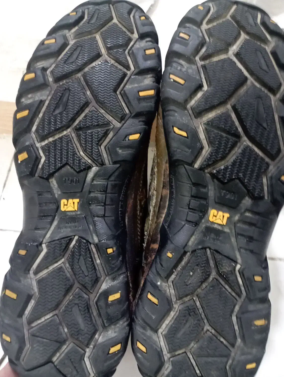 کفش کوهنوردی آمریکایی|کوهنوردی و کمپینگ|نسیم‌شهر, |دیوار