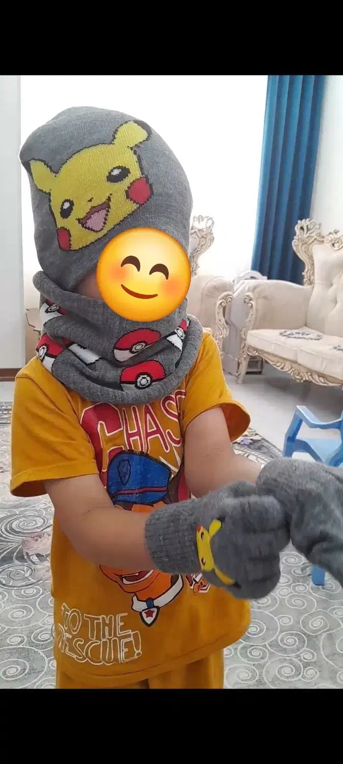 گمشده کلاه|کفش و لباس بچه|ساوه, |دیوار