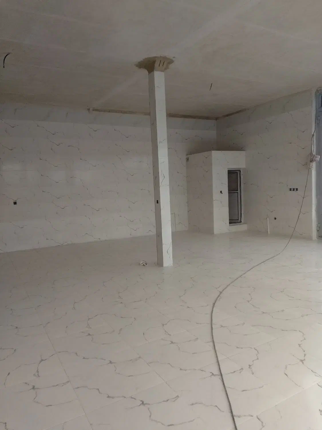 انبار 100متره باامتیازه آب برق اجاره می دیم|اجارهٔ مغازه و غرفه|خوی, |دیوار