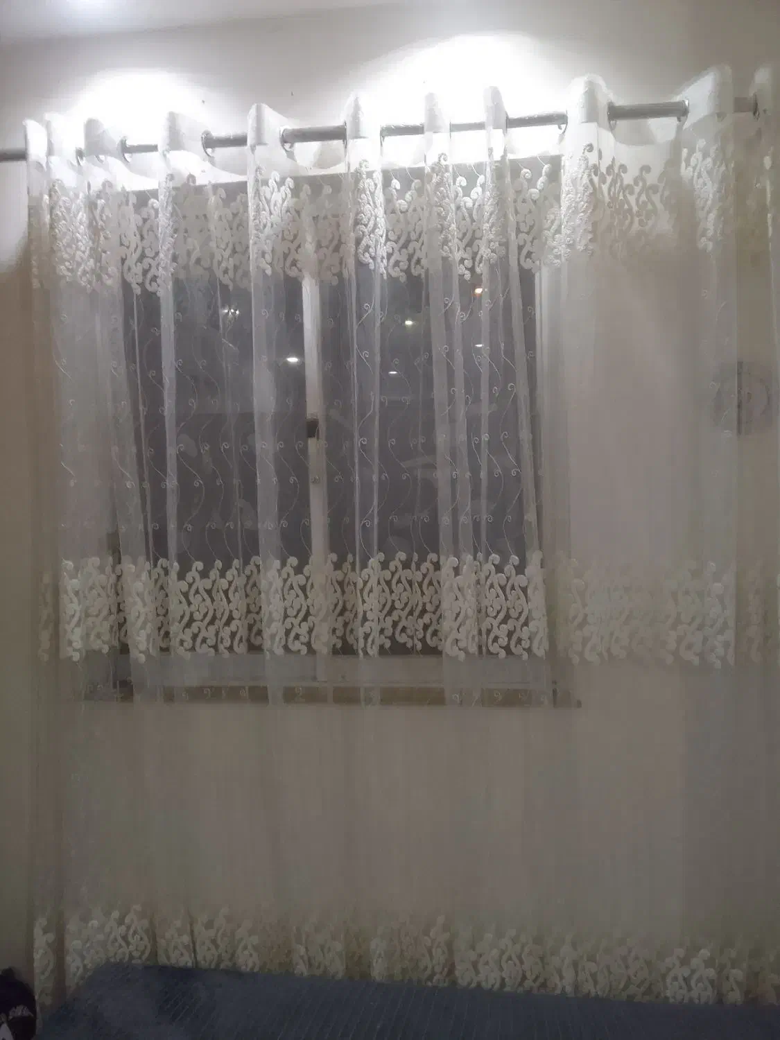 دوعدد پرده|پرده، رانر، رومیزی|رشت, پیرکلاچای|دیوار