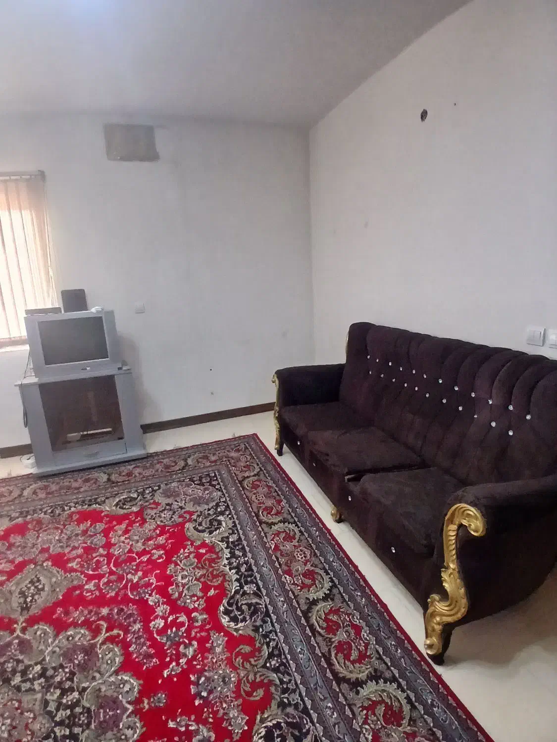 مبله ساعتی. روزانه.هفتگی|اجارهٔ کوتاه‌مدت آپارتمان و سوئیت|صدرا-فارس, فاز ۱|دیوار