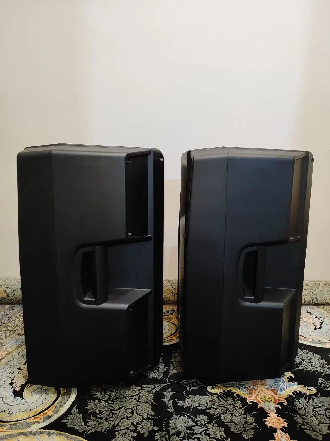 یک جفت باند RCF745پستیوپلمپ تو کارتون|سیستم صوتی خانگی|تهران, چیتگر شمالی|دیوار