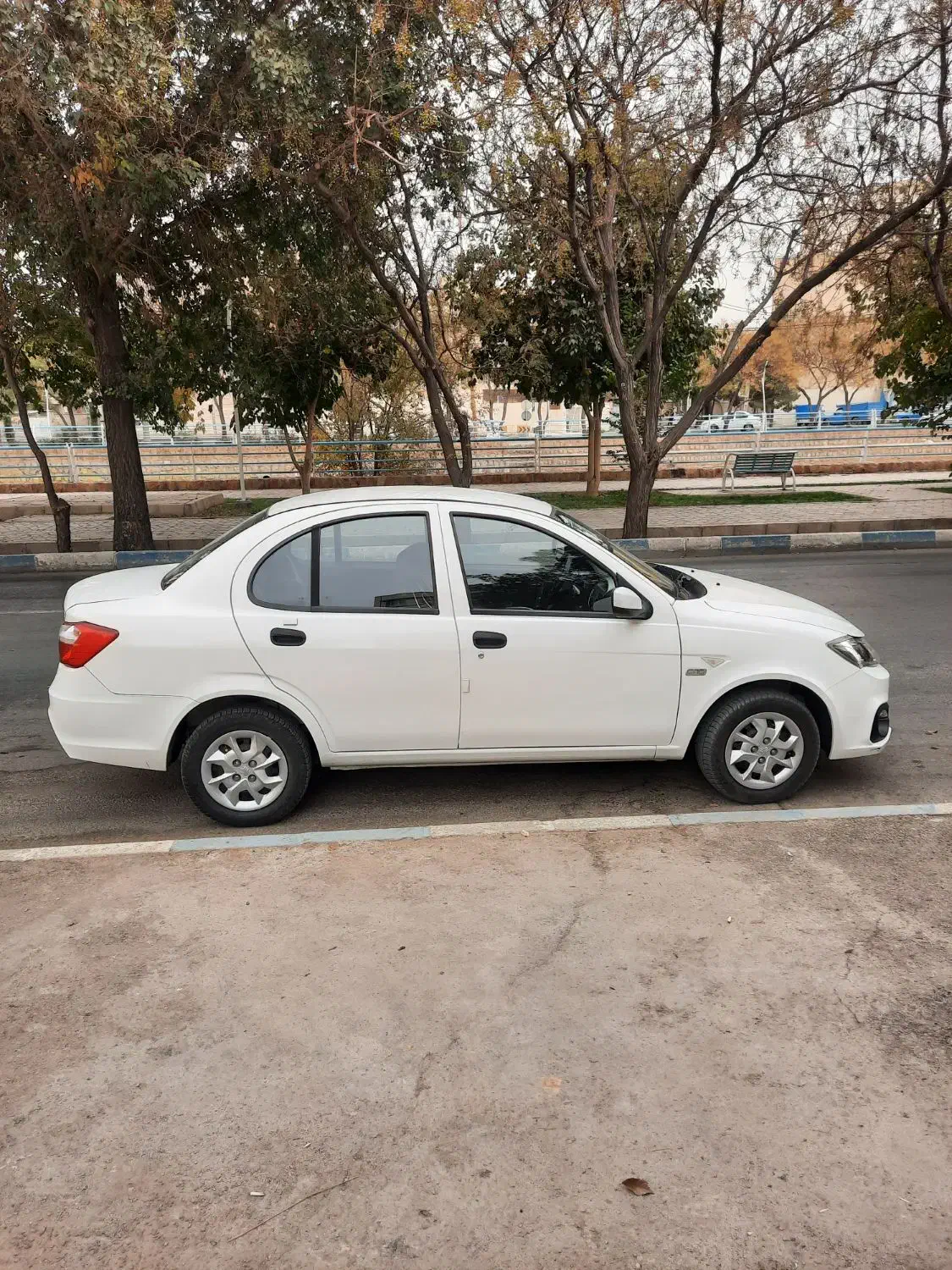 خودرو سواری ساینا s دوگانه سوز شرکتی|خودرو سواری و وانت|شاهینشهر, فیض|دیوار