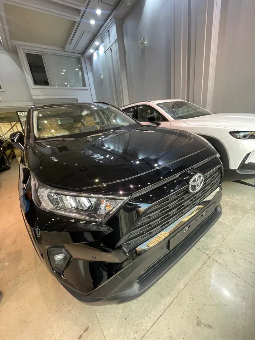 تویوتا راو۴ ژاپن دو دیفرانسیل ۲۰۲۵ پلاک ۲۰۰۰ سی سی|خودرو سواری و وانت|تهران, سهروردی|دیوار