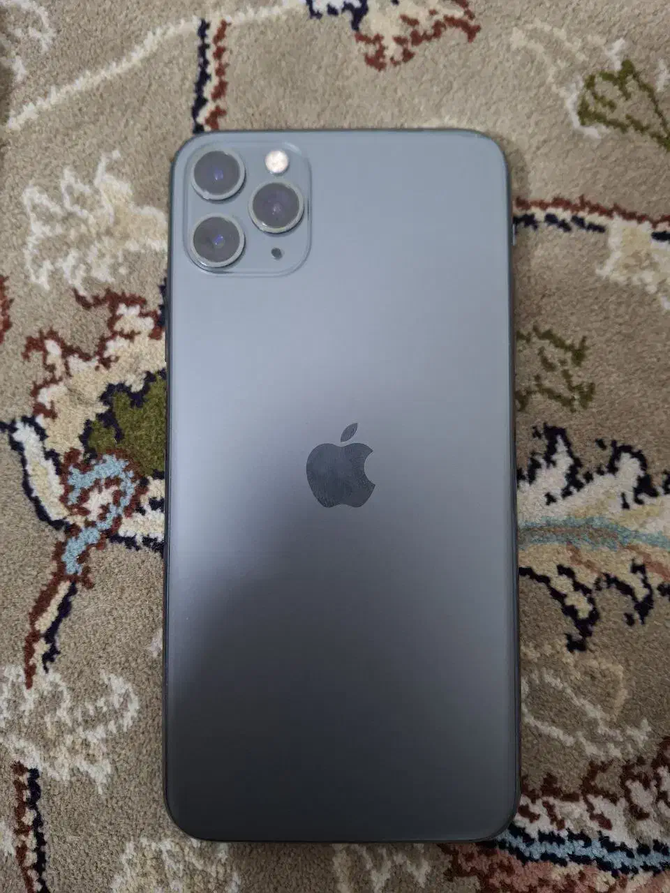 آیفون ۱۱ پرومکس در حد zaa 256|موبایل|مشهد, میعاد (شهرک غرب)|دیوار