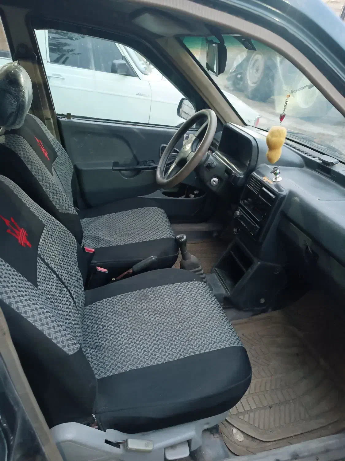 فروشپراید82|خودرو سواری و وانت|رشت, لاکانی|دیوار