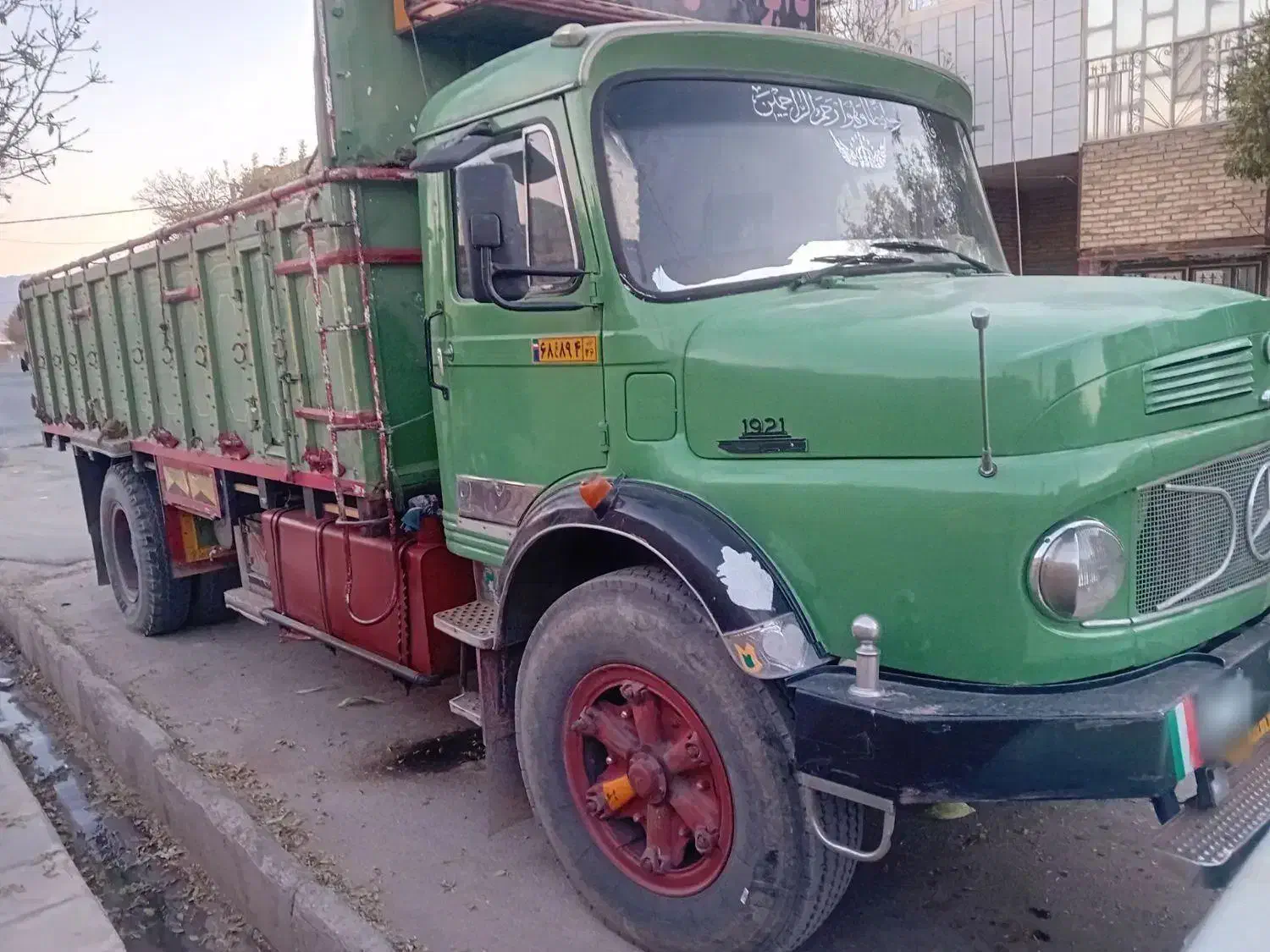 بنزتک 1362|خودرو سنگین|تربتحیدریه, رباط سفلی|دیوار