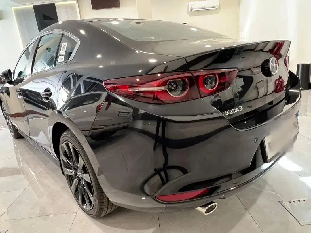 مزدا ۳ وارداتی مشکی|خودرو سواری و وانت|تهران, مرزداران|دیوار