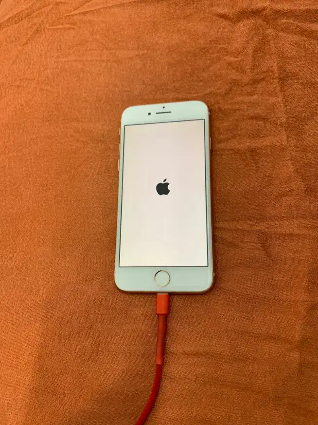 آیفون ۸ Iphone 8|موبایل|تهران, عباس‌آباد|دیوار