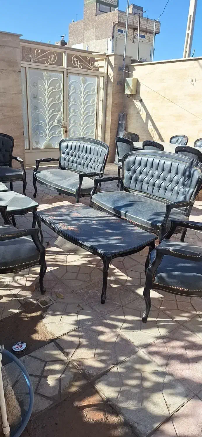 مبل کلاسیک ۸نفره همراه میز غذاخوری ۸نفره|مبلمان خانگی و میز عسلی|قوچان, |دیوار