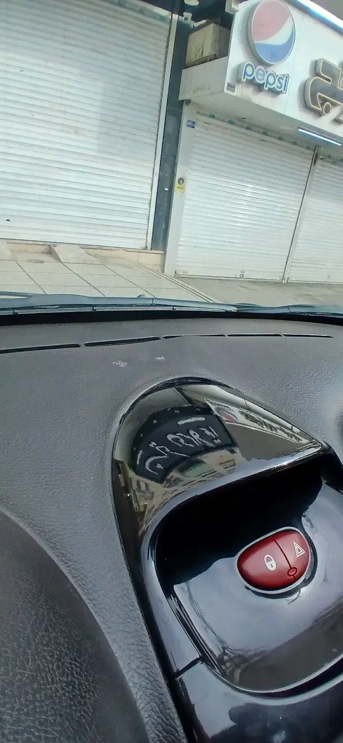 داشبورد ۲۰۶ فرانسوی سالم|قطعات یدکی و لوازم جانبی|مشهد, هفت تیر (حافظ)|دیوار