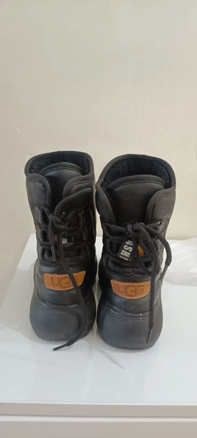 پوتین دخترانه سایز ۳۰|کفش و لباس بچه|میانه, |دیوار