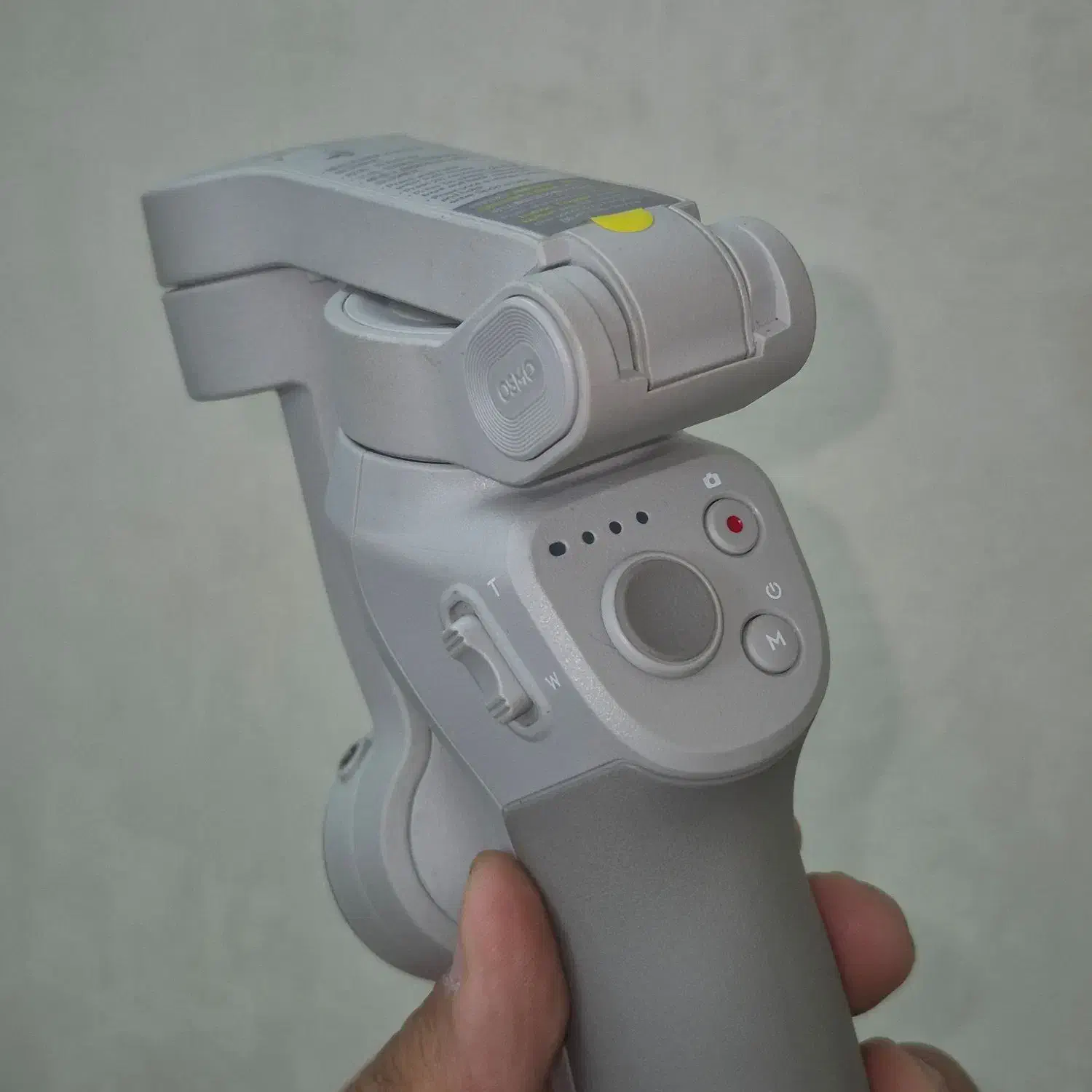 گیمبال لرزشگیر موبایل Dji Osmo 4 se|دوربین عکاسی و فیلم‌برداری|مشهد, ایثارگران|دیوار