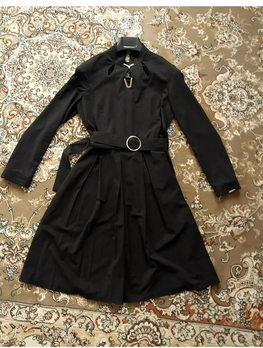 فروش مانتو فوری به دلیل شرایط|لباس|میبد, |دیوار