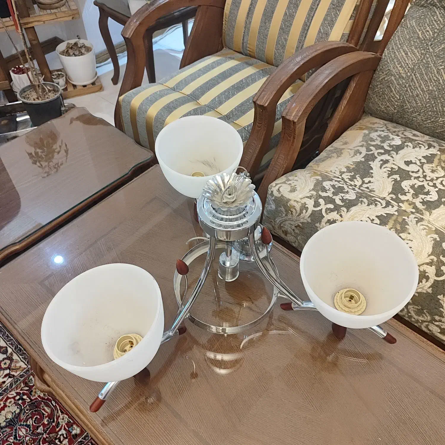لوستر مدرن سه شاخه|لوستر و چراغ آویز|اصفهان, احمدآباد|دیوار