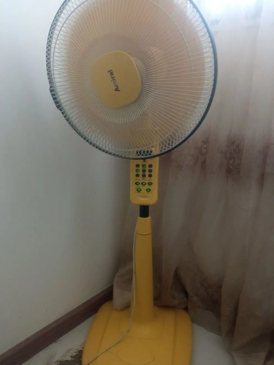 پنکه بزرگ‌ ایستاده به قیمت مناسب|پنکه و تصفیه‌کنندهٔ هوا|سهند, |دیوار