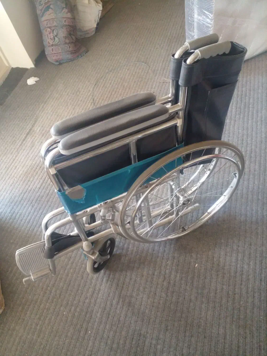 فروش ویلچر|آرایشی، بهداشتی، درمانی|اراک, |دیوار