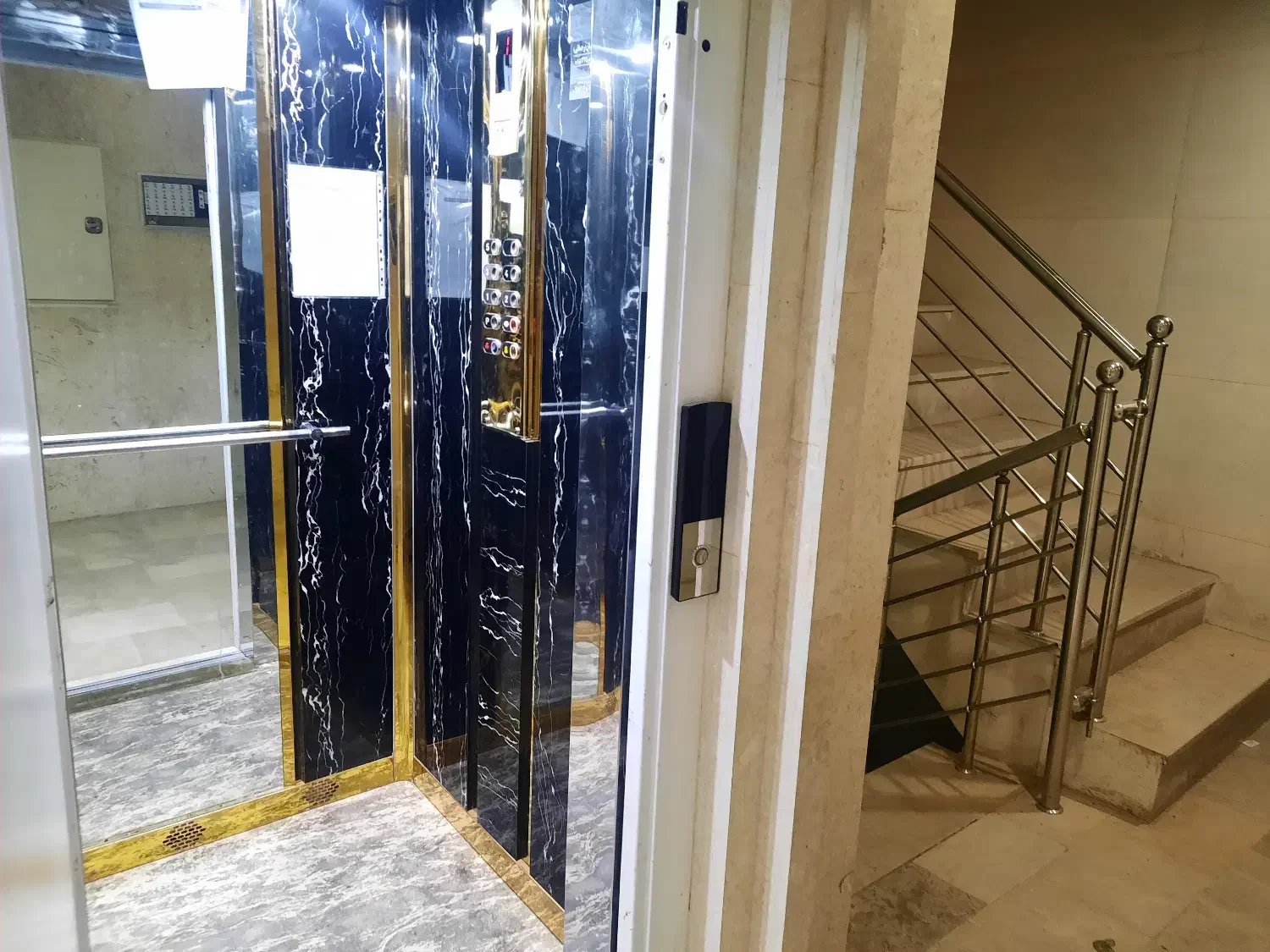 110/5متر.نوساز.سندتکبرگ.بلوارشهرداری|فروش آپارتمان|کرج, کمالشهر|دیوار