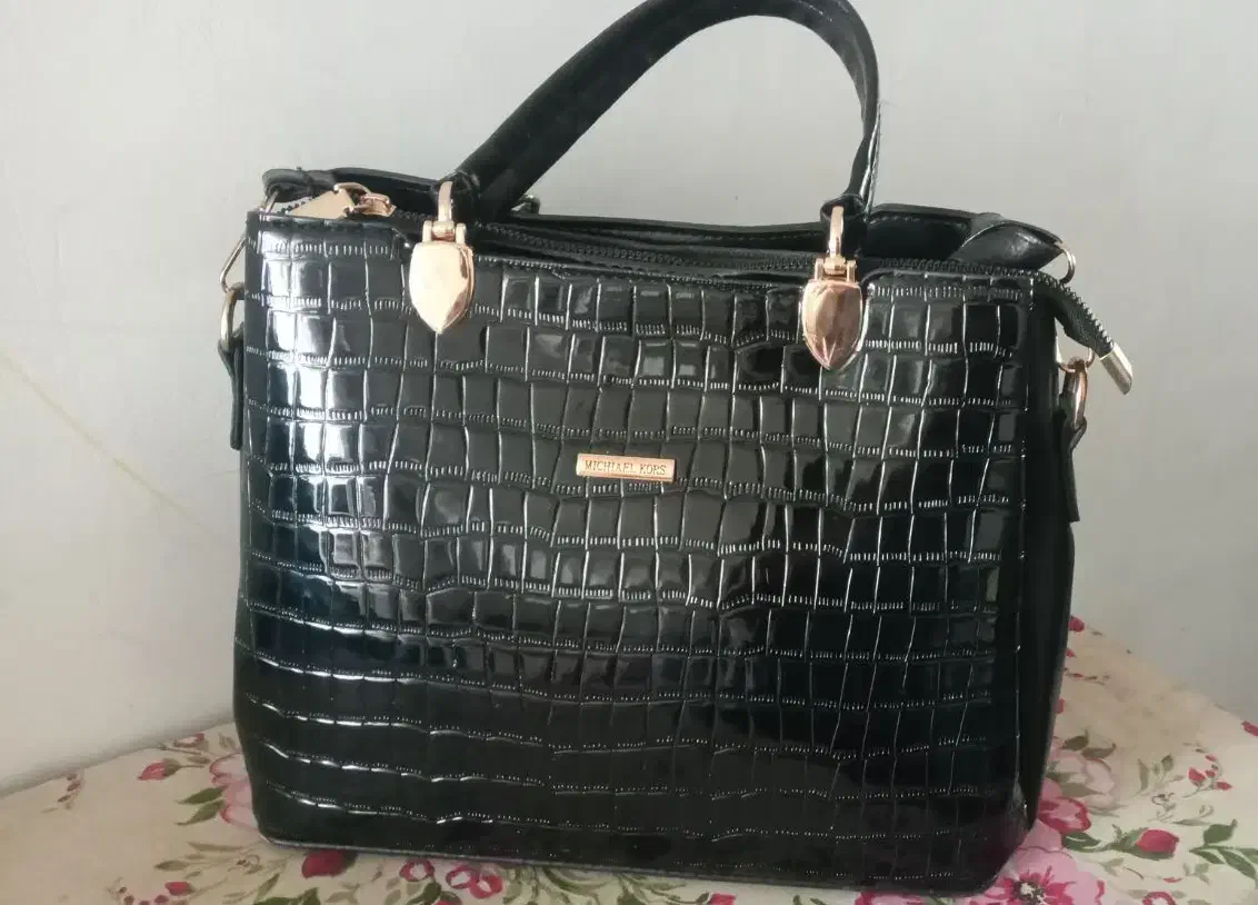 کیف مجلسی|کیف، کفش، کمربند|خرم‌آباد, |دیوار