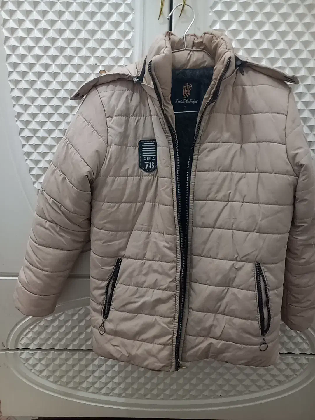 دو عدد کاپشن در حد نو|کفش و لباس بچه|قنوات, |دیوار