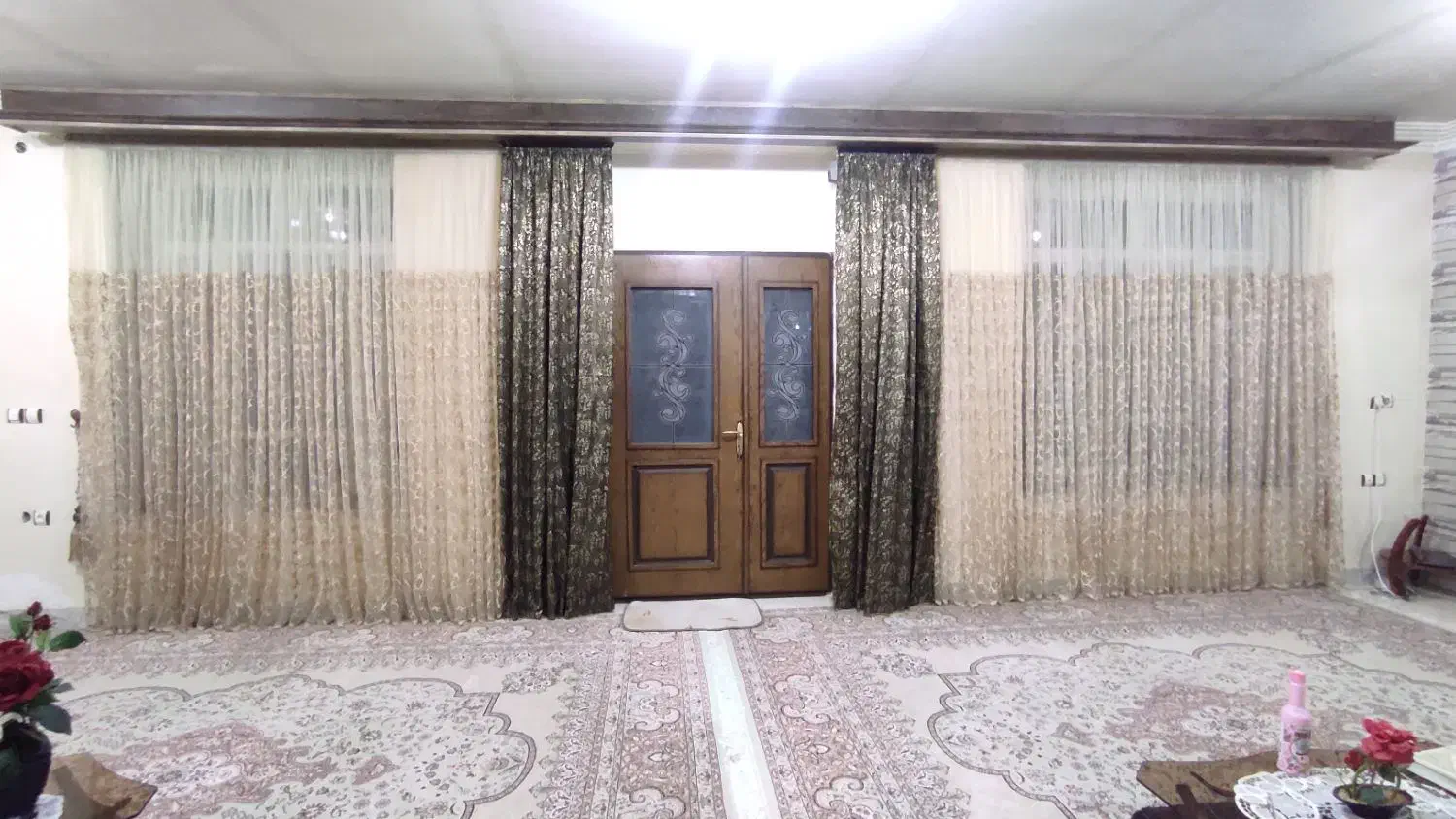 ۲۳ متر پرده تور خارجی و ۱۸ متر والان در حد نو|پرده، رانر، رومیزی|تربتحیدریه, آغوی|دیوار