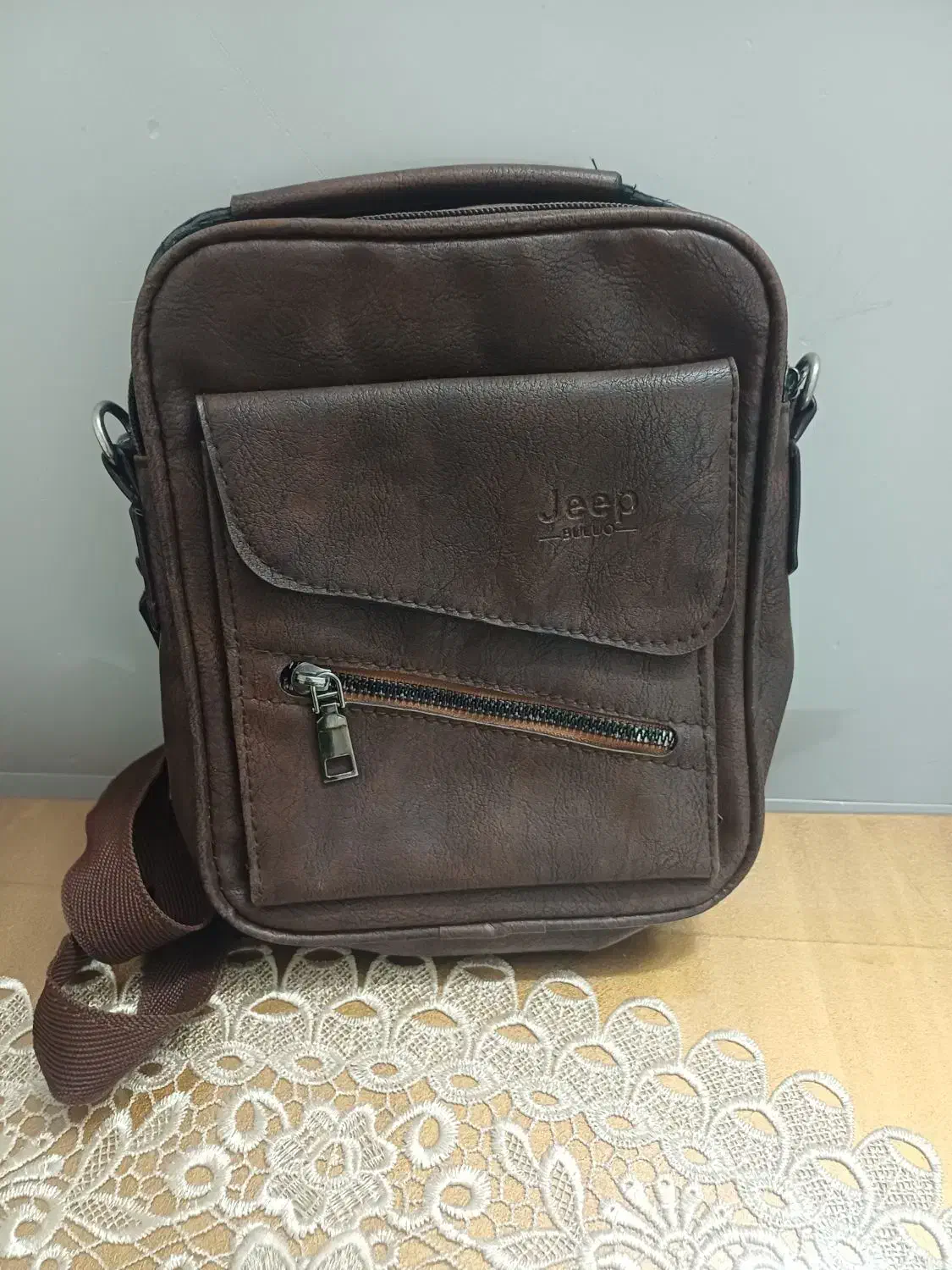 کیف دوشی|کیف، کفش، کمربند|اهر, |دیوار