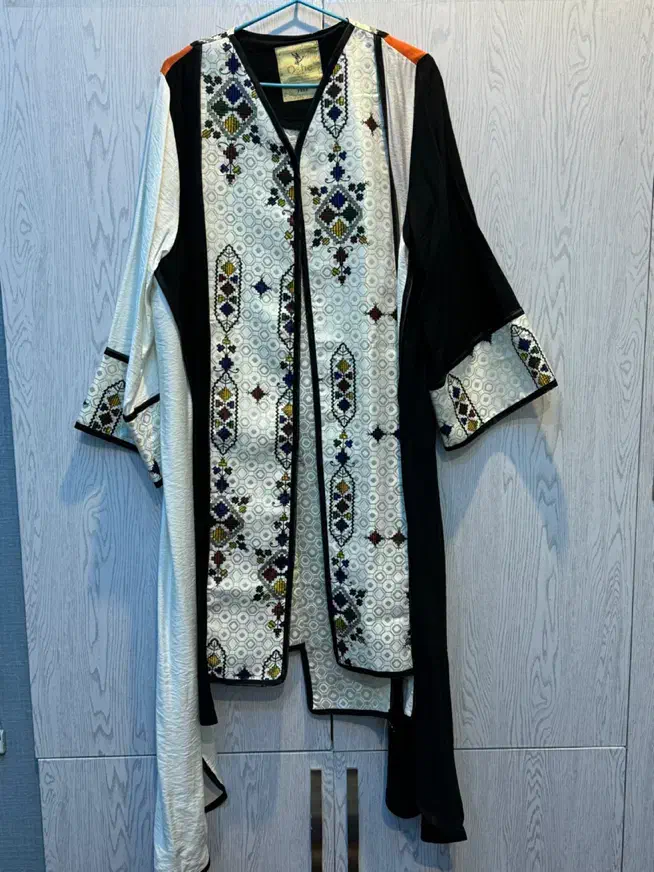 مانتو مجلسی مزونی|لباس|کرج, گوهردشت|دیوار