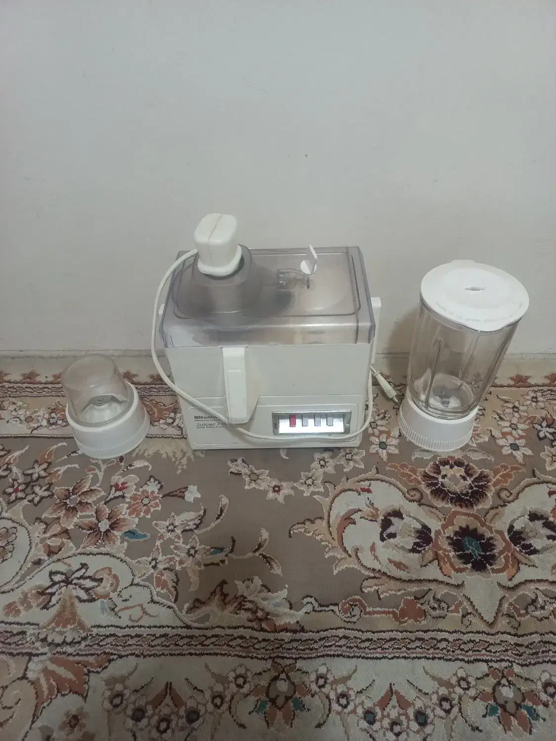 چند کاره نیاز به تعمیر|آبمیوه‌گیر و آب‌مرکبات‌گیر|قیامدشت - خاورشهر, |دیوار