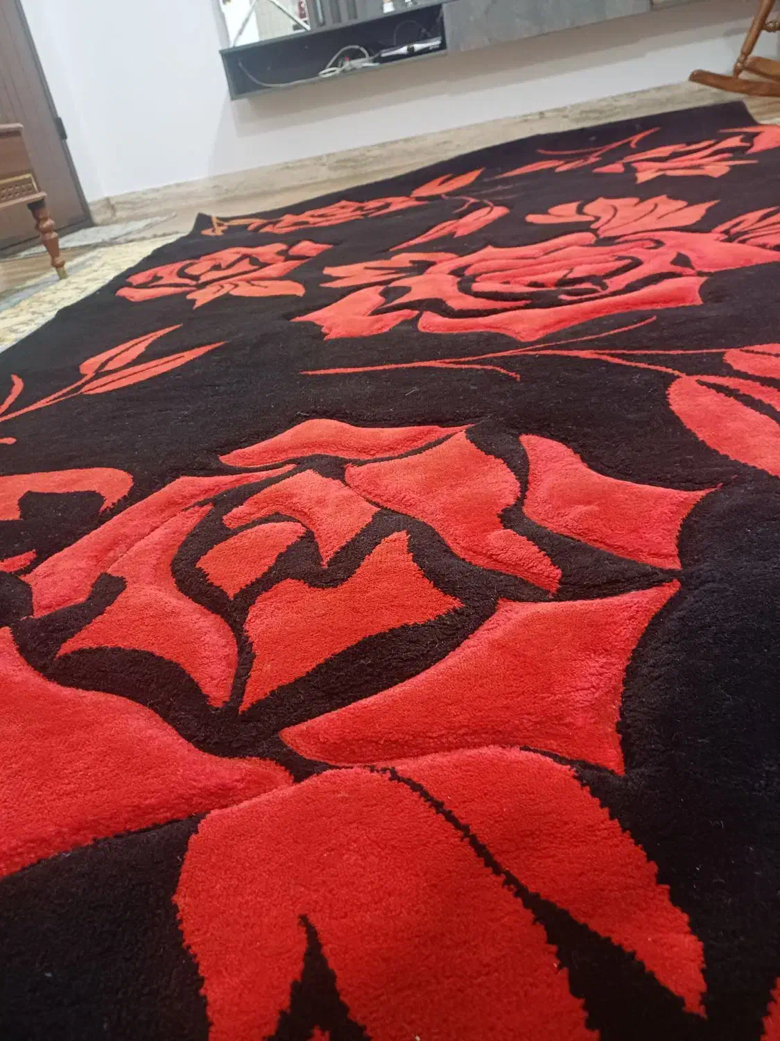 گلیم فرش برجسته|فرش|قائم‌شهر, |دیوار