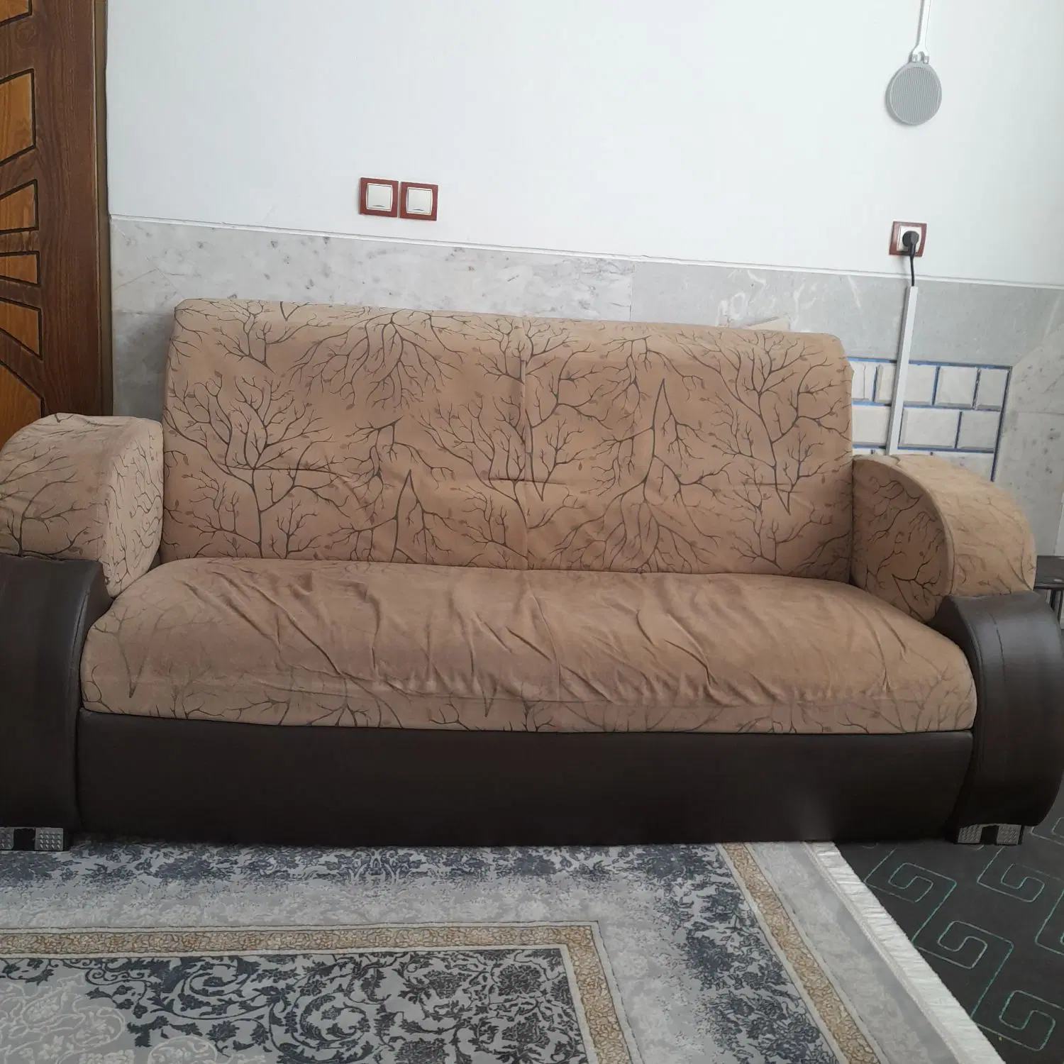 مبل|مبلمان خانگی و میز عسلی|لنجان, |دیوار