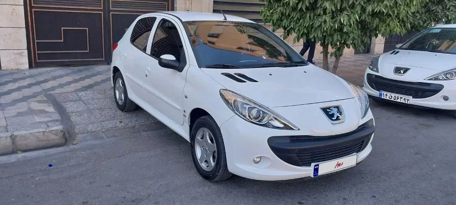 پژو ۲۰۷ اتومات مدل ۹۰|خودرو سواری و وانت|شیراز, اصلاحنژاد|دیوار