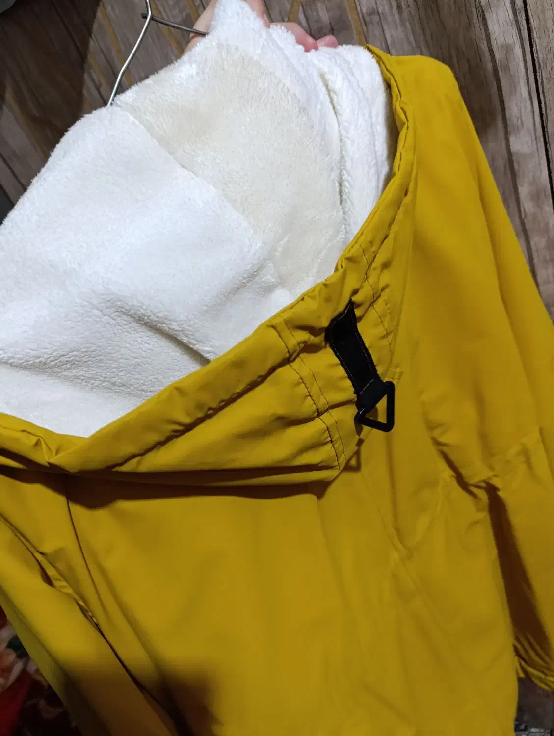 بارونی پاییزه زنانه|لباس|رباطکریم, نصیرشهر|دیوار