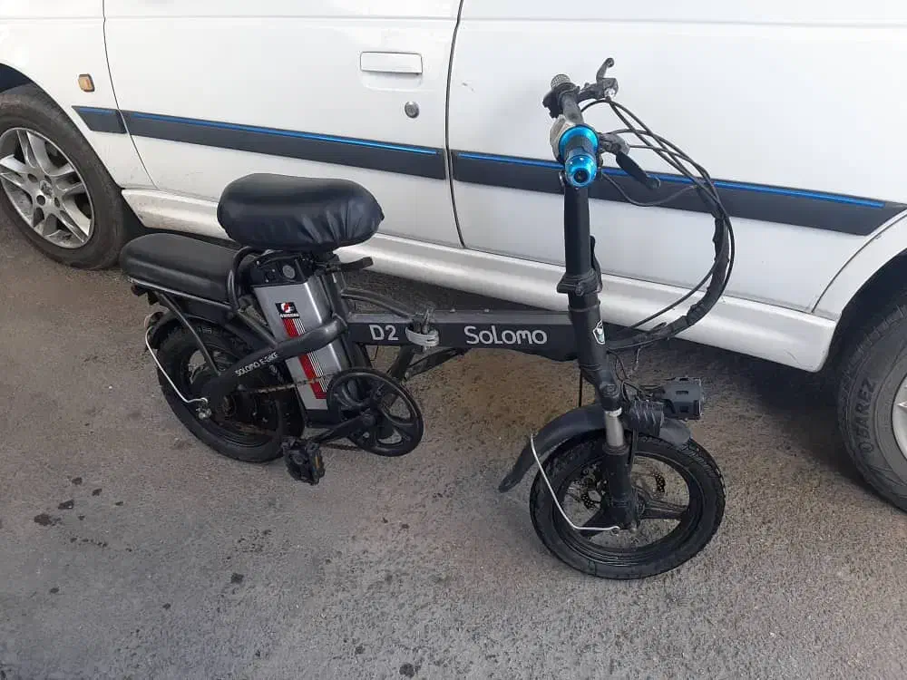 اسکوتر برقی و دوچرخه|دوچرخه، اسکیت، اسکوتر|شیراز, سیلو|دیوار