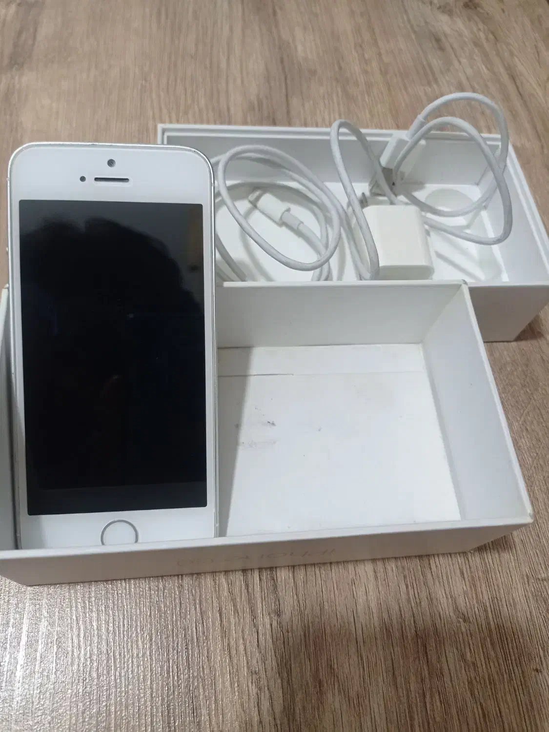 iphone se 2016 . 64 g|موبایل|فریدونکنار, |دیوار