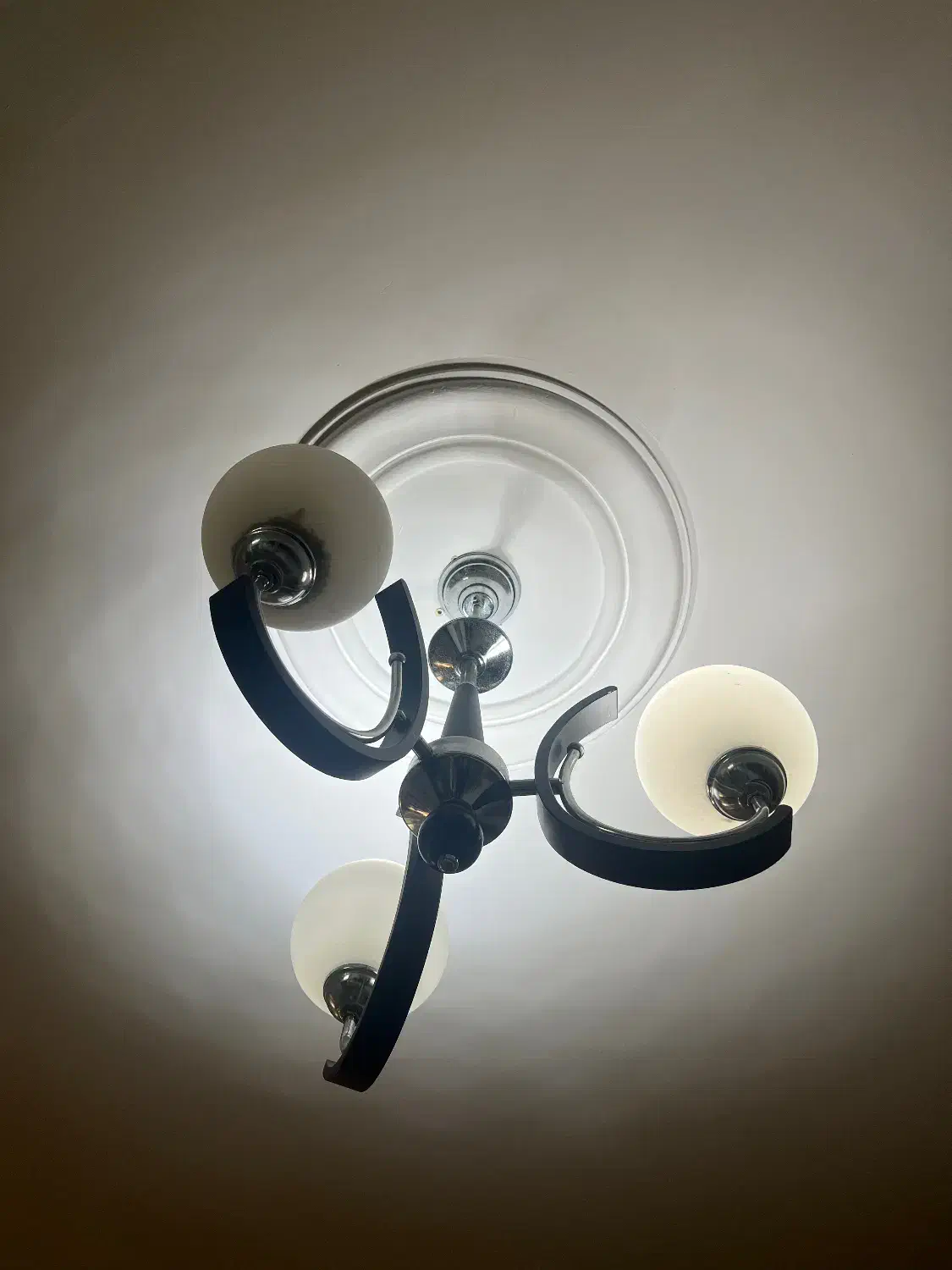 لوستر سه شاخه حبابی|لوستر و چراغ آویز|رشت, شالکو|دیوار