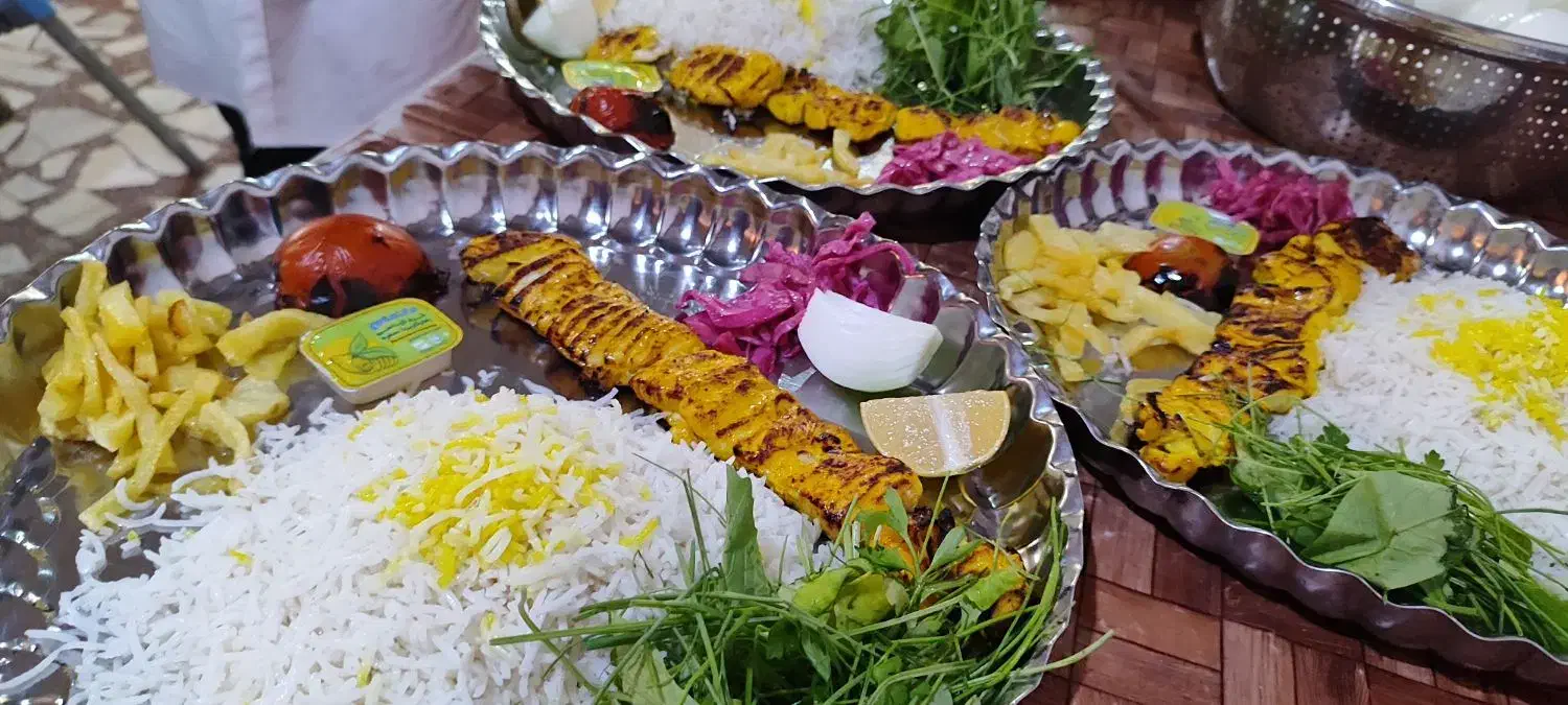 واگذاری رستوران فعال بالوکیشن خوب|فروش مغازه و غرفه|میناب, |دیوار