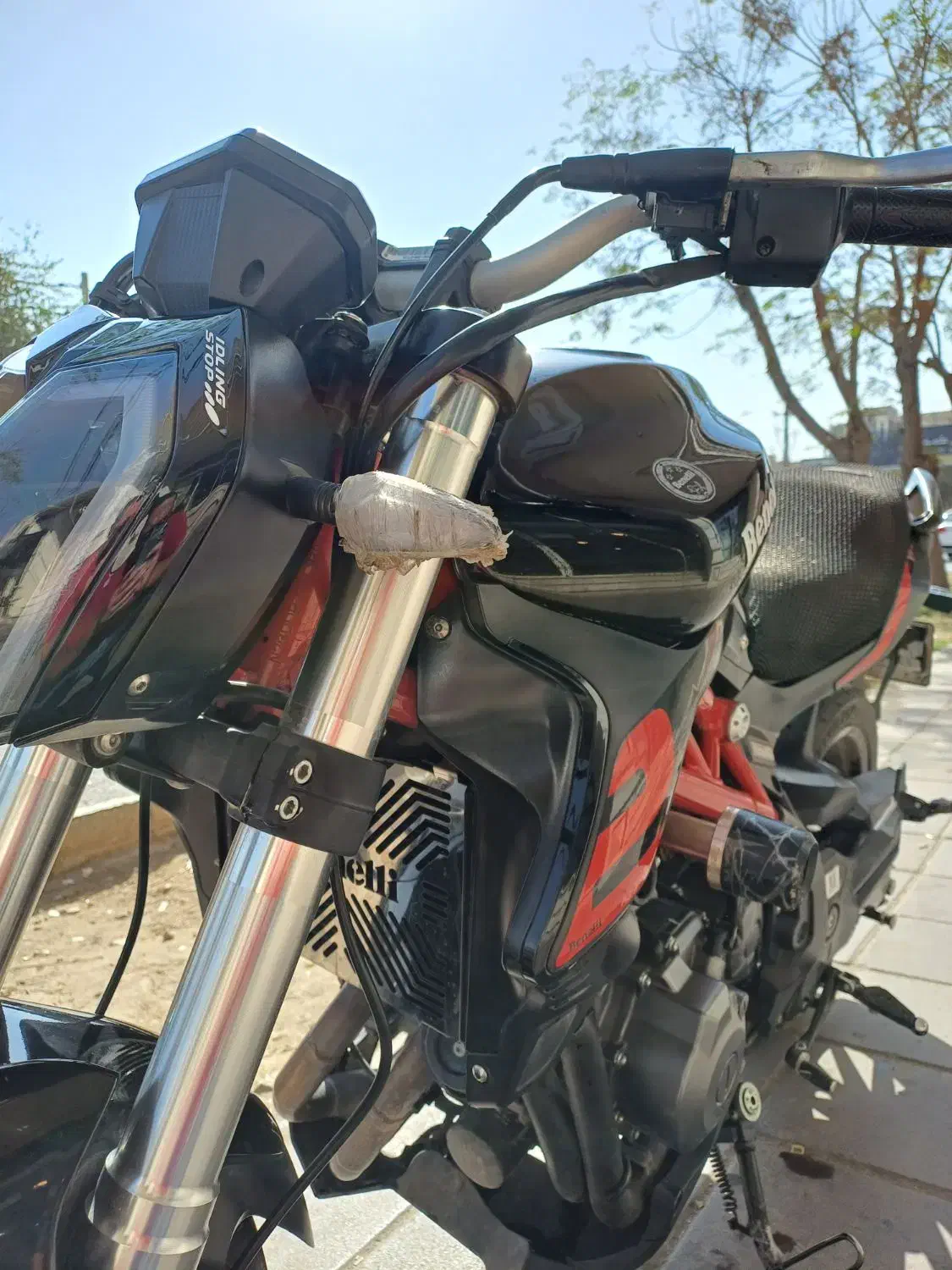 بنلی مدل ۹۹|موتورسیکلت|کاشان, شهرک فرهنگیان|دیوار