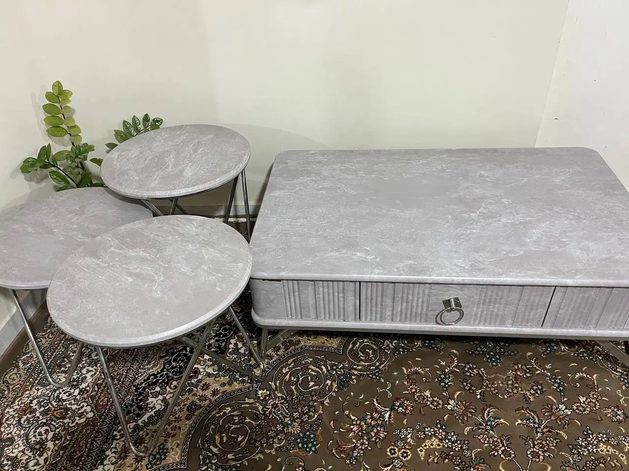 پیش میزو عسلی|مبلمان خانگی و میز عسلی|زرگرشهر, |دیوار