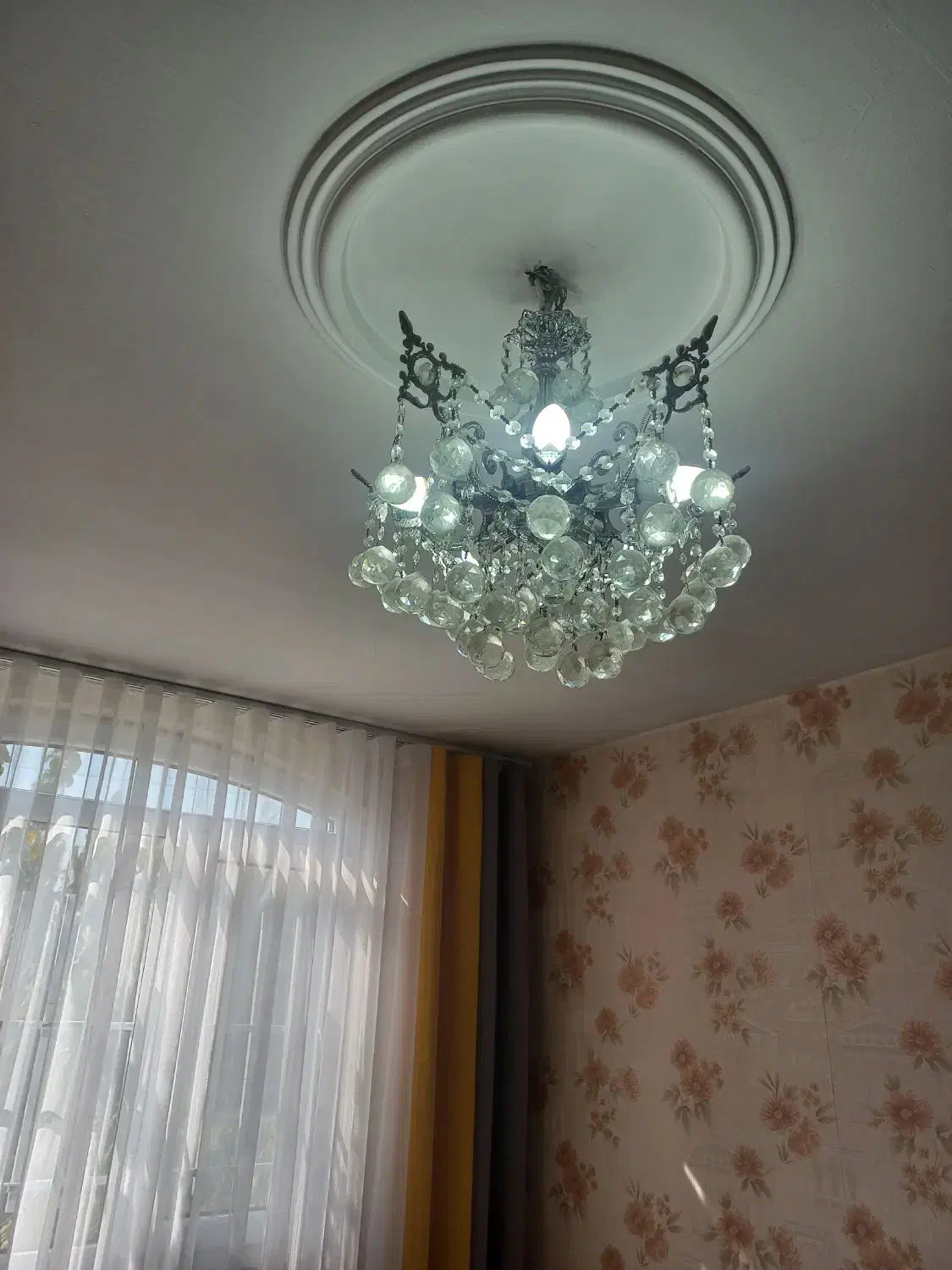 لوستر برنز|لوستر و چراغ آویز|اندیشه, اندیشه فاز ۴|دیوار