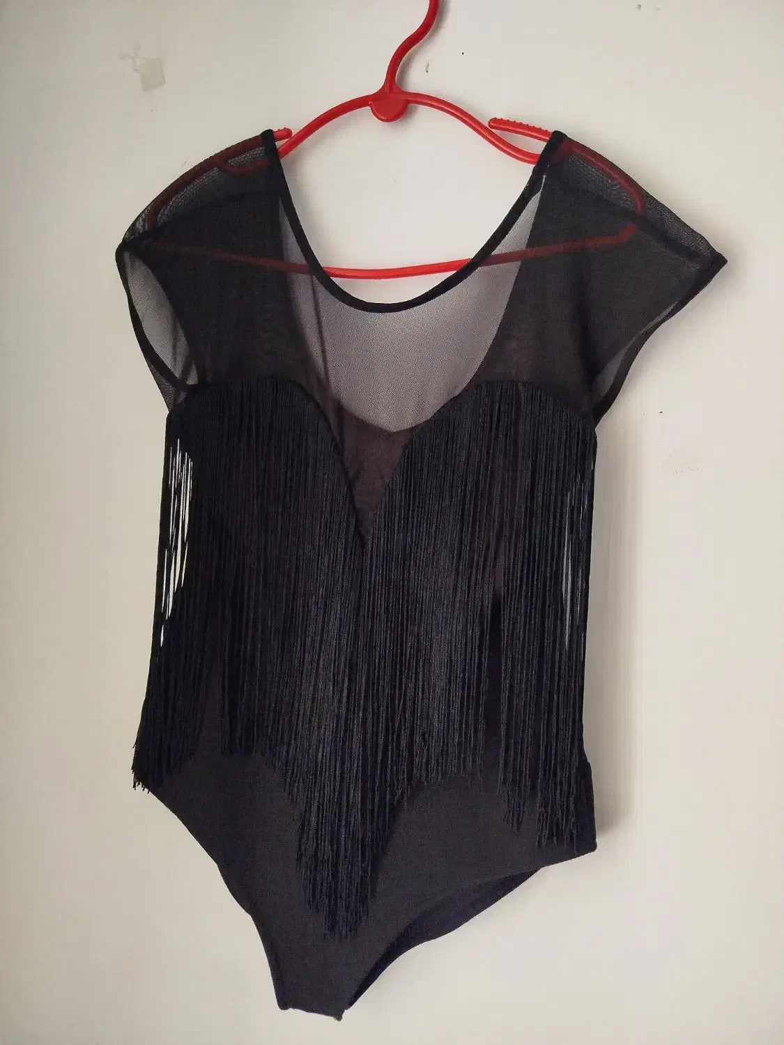 بادی برشکا|لباس|شیراز, دوکوهک|دیوار