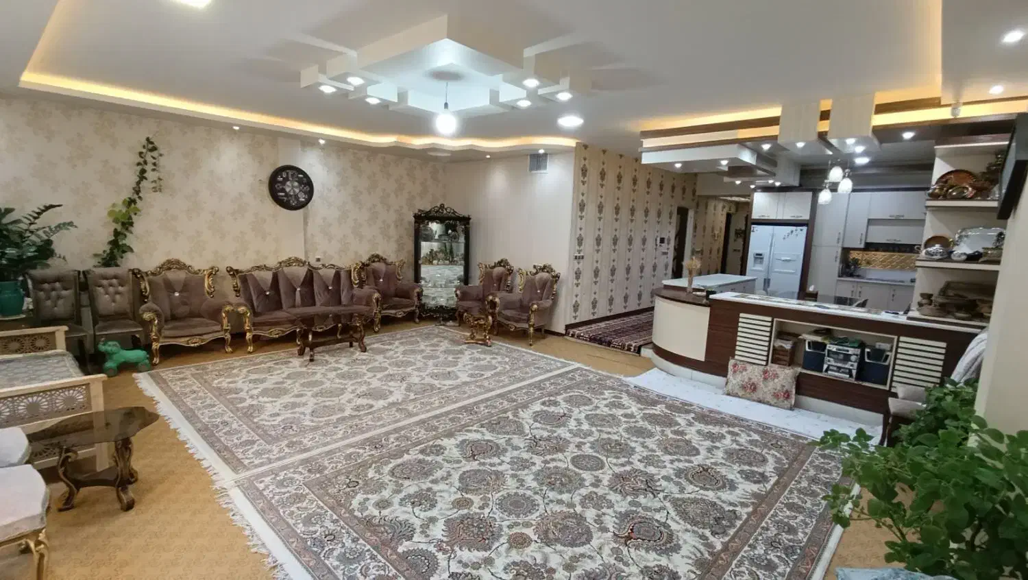 منزل همکف 214متری نوساز2خواب خیابان 17شهریور غربی|فروش خانه و ویلا|نجف‌آباد, هفده شهریور|دیوار