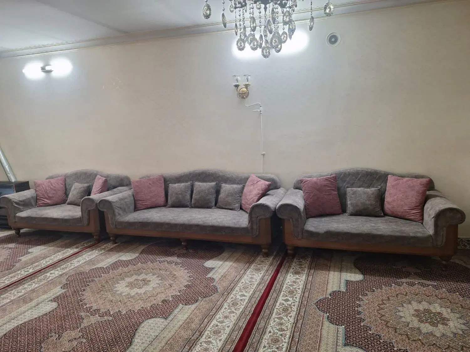 مبل راحتی فروش فوری|مبلمان خانگی و میز عسلی|تهران, شهرک طالقانی|دیوار