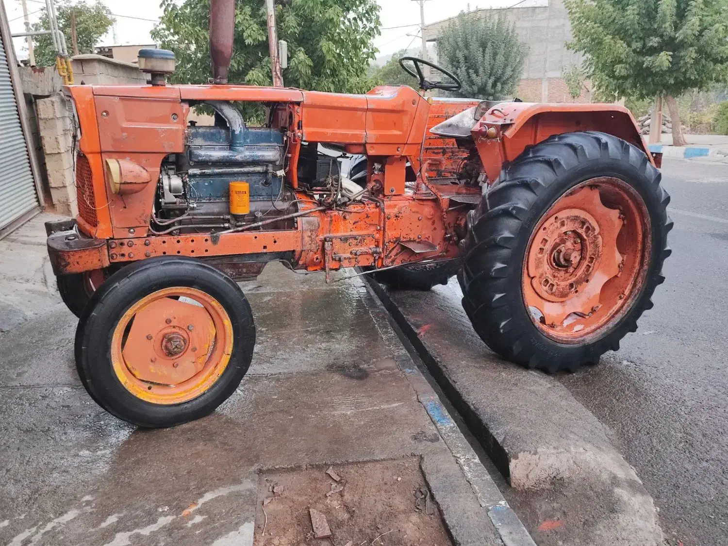 تراکتور رومانی65|خودرو سنگین|آرمرده, |دیوار