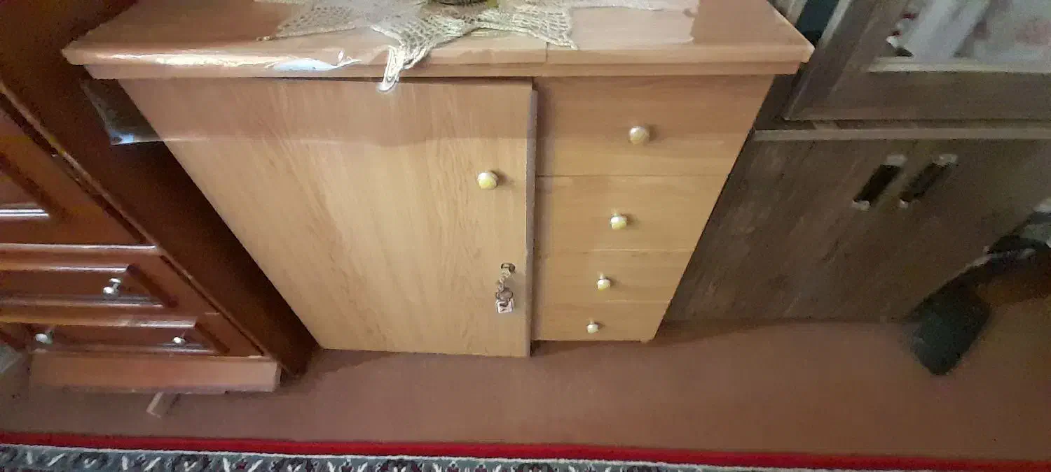 کمدچرخ خیاطی|چرخ خیاطی و ریسندگی|سهند, |دیوار