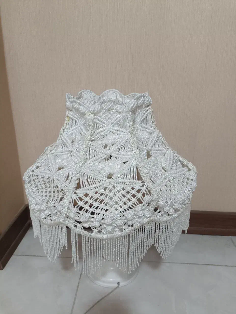 آباژور پارچه ای قدیمی|چراغ خواب و آباژور|اصفهان, شیخ طوسی|دیوار